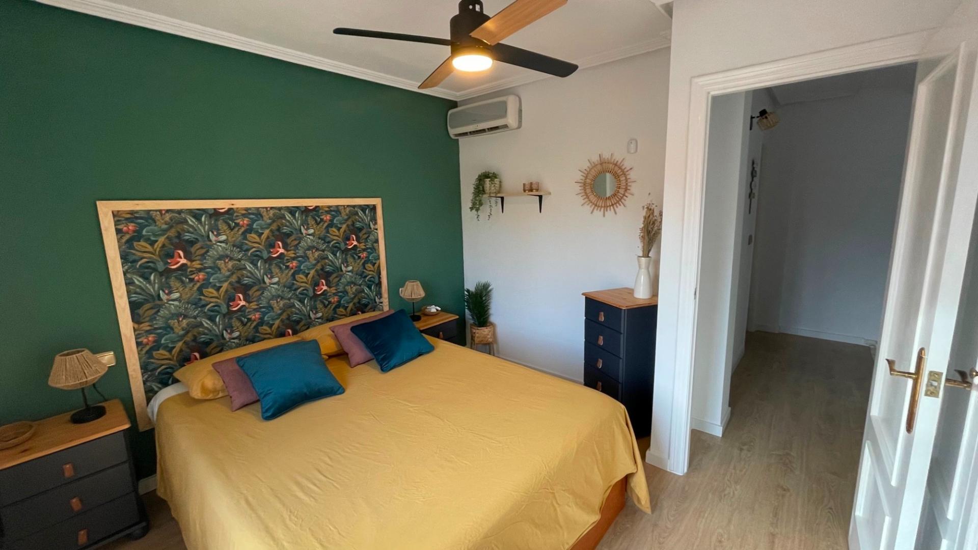 3-Bedroom House in Lomas de Cabo Roig, Orihuela Costa - Image 19