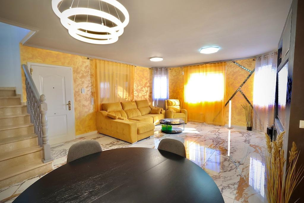 Villa individuelle de 4 Chambres à, San Miguel de Salinas... - Image 7