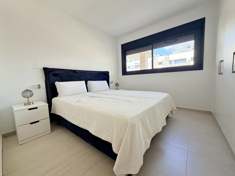 3-Bedroom Apartment in Villamartin, Orihuela Costa - Image 21