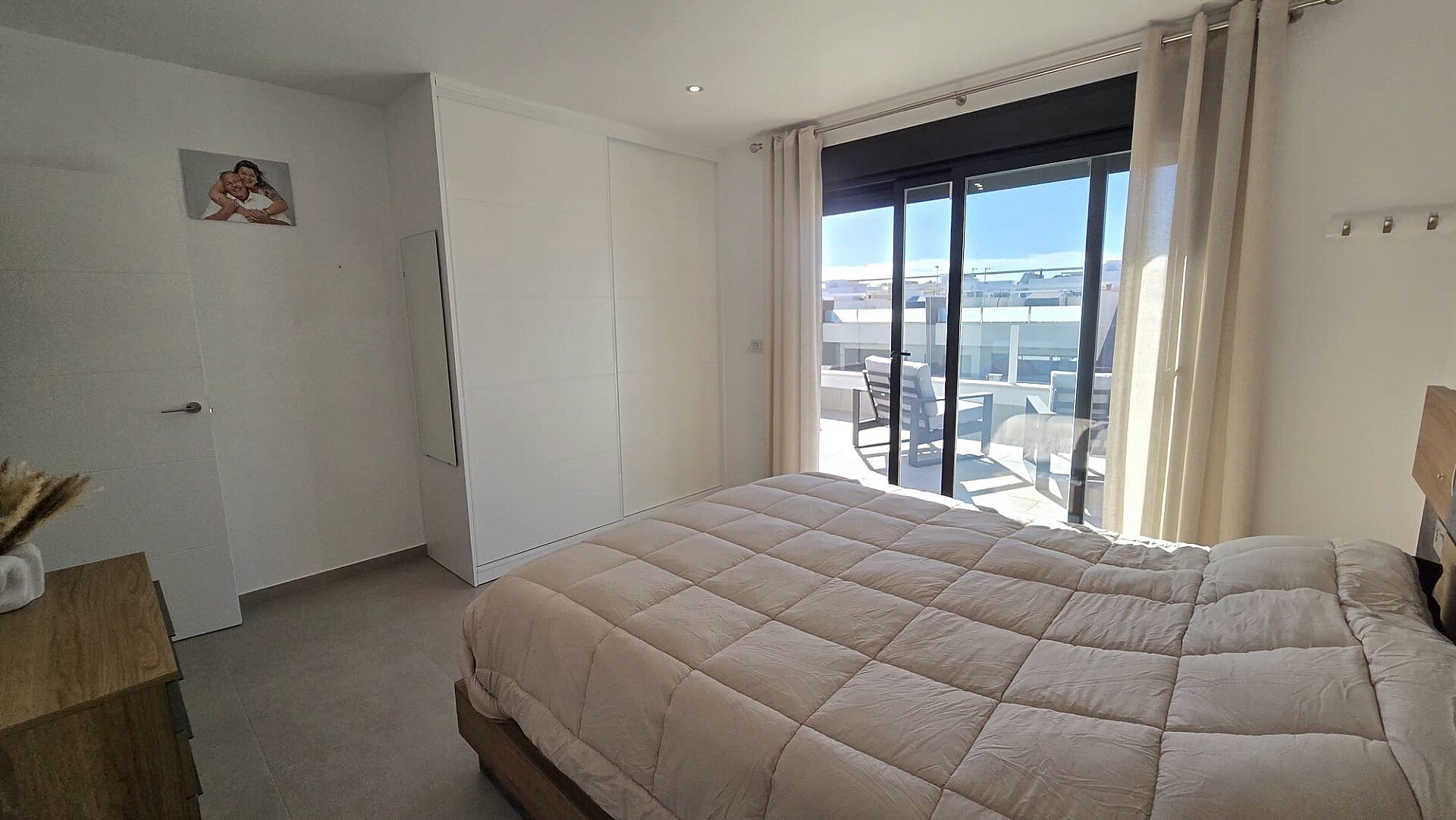 3-Bedroom Villa in San Pedro del Pinatar - Image 19