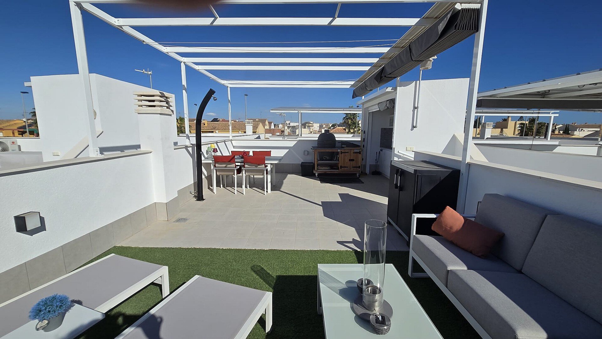 3-Bedroom Villa in San Pedro del Pinatar - Image 32