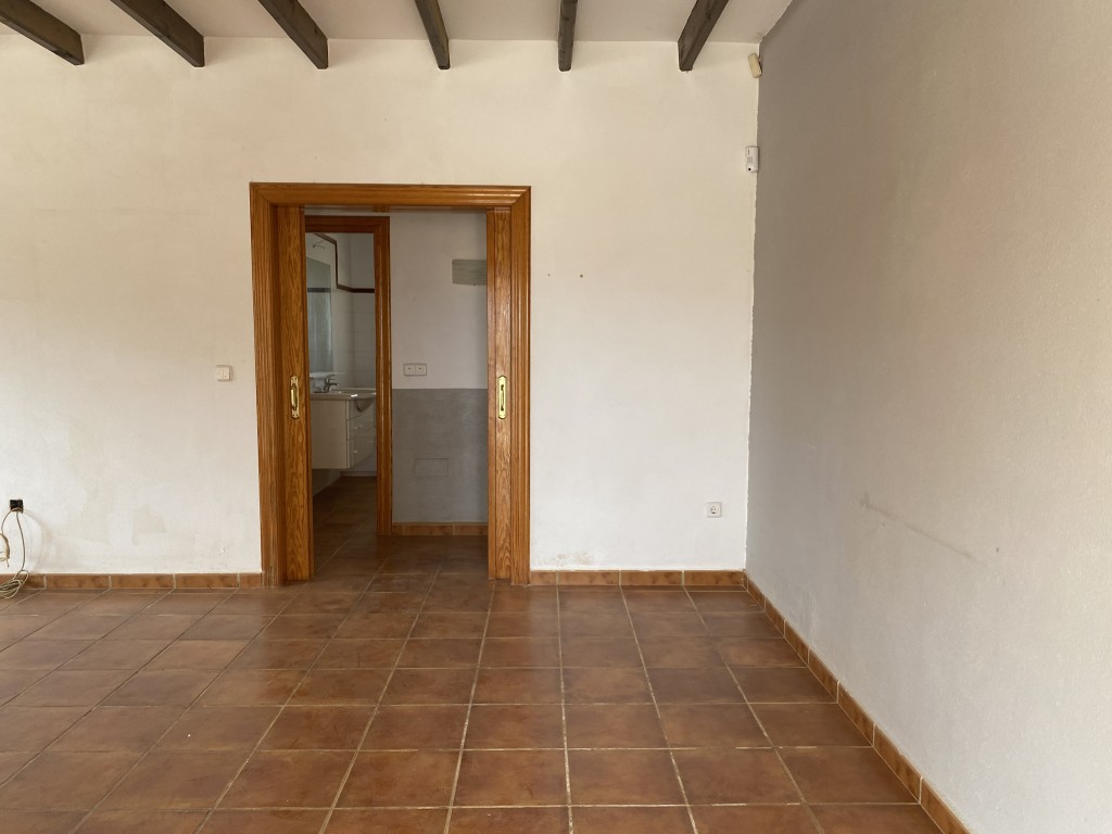 4-Bedroom House in Fuente Alamo de Murcia - Image 8