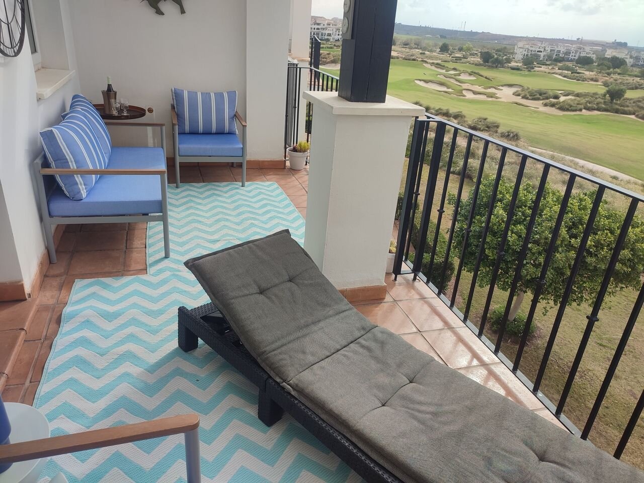2-Bedroom Apartment in Sucina, Sucina - Image 7