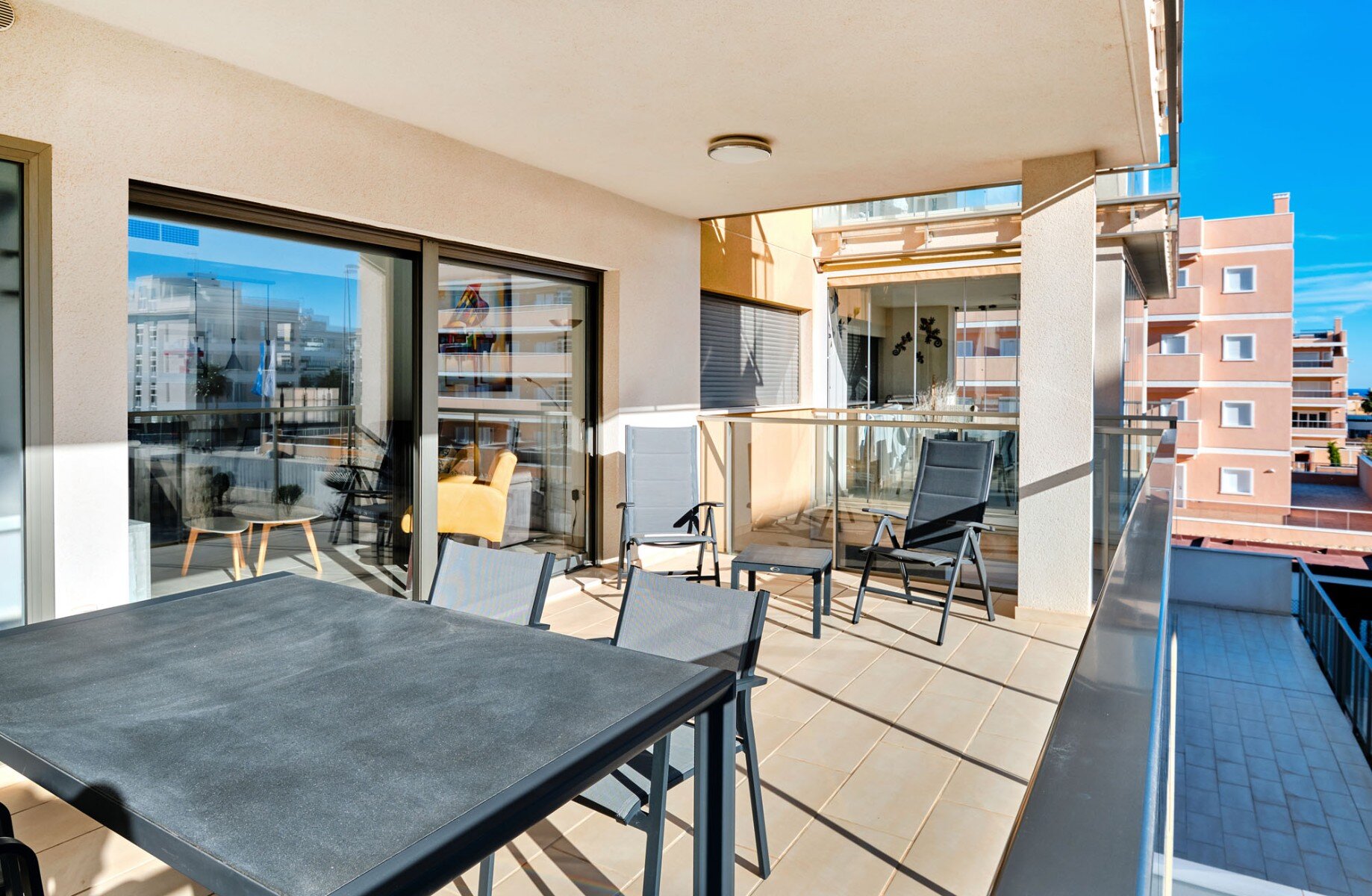 2-Bedroom Apartment in Los Dolses, Orihuela Costa - Image 11