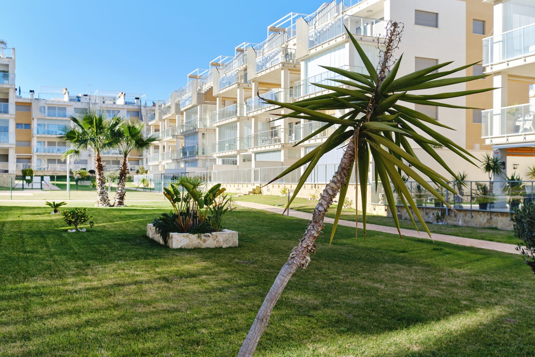 2-Bedroom Apartment in Los Dolses, Orihuela Costa - Image 42