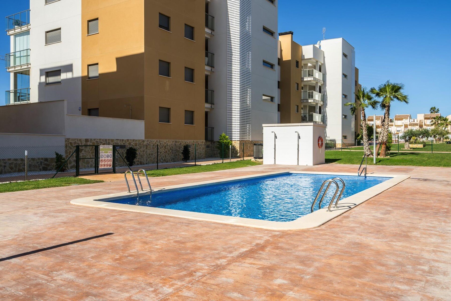2-Bedroom Apartment in Los Dolses, Orihuela Costa - Image 50