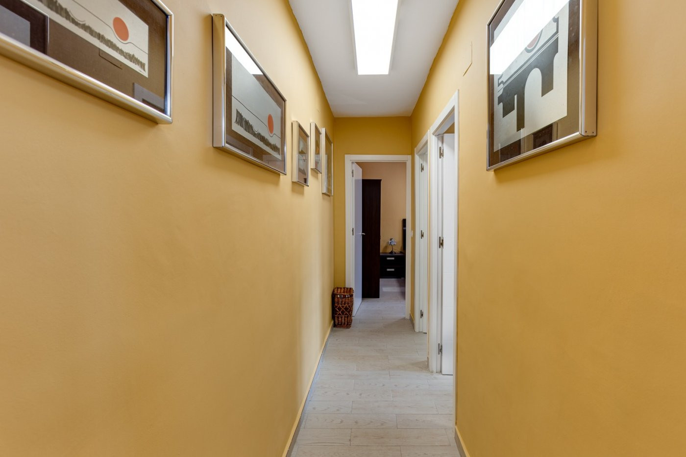 5-Bedroom Villa in San Luis, Torrevieja - Image 18