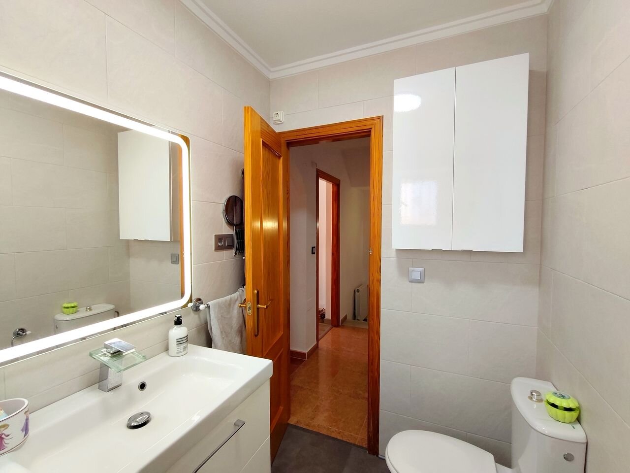 6-Bedroom House in La Siesta, Torrevieja - Image 17