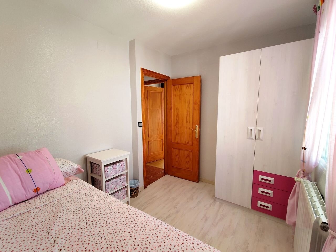 6-Bedroom House in La Siesta, Torrevieja - Image 18
