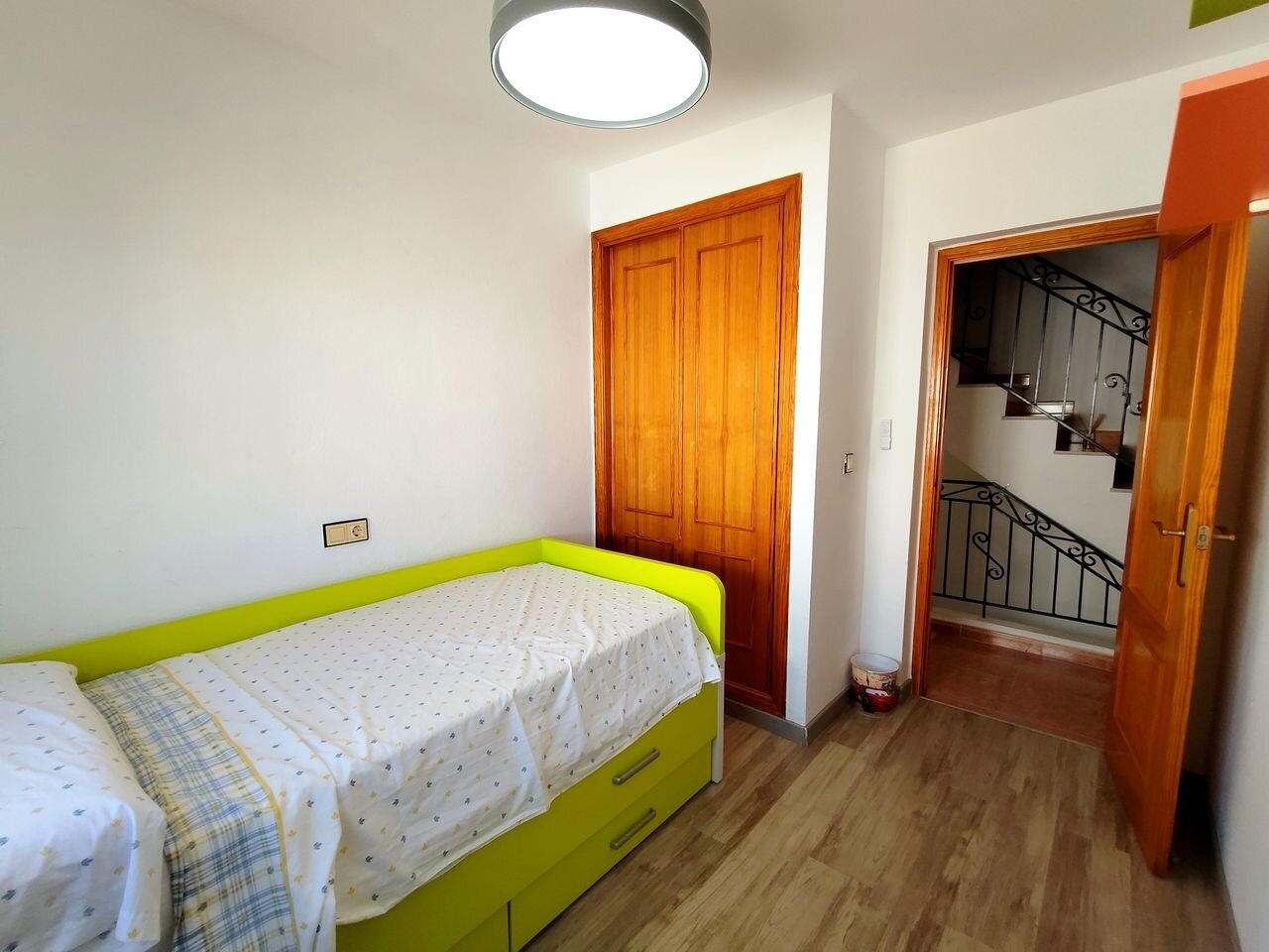 6-Bedroom House in La Siesta, Torrevieja - Image 20