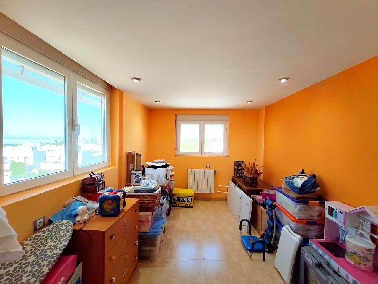 6-Bedroom House in La Siesta, Torrevieja - Image 25