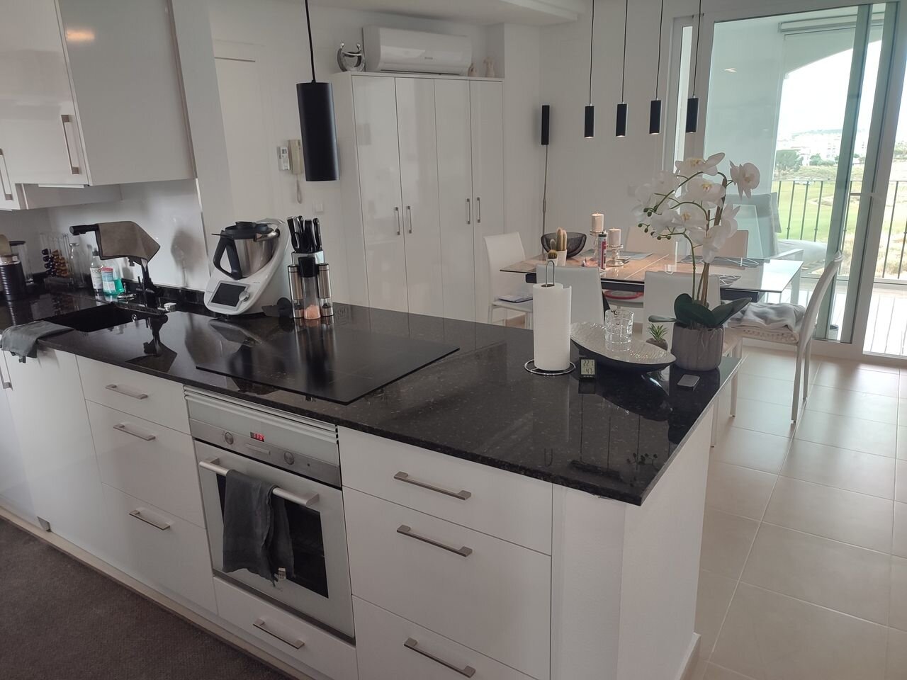 2-Bedroom Apartment in Sucina, Sucina - Image 10