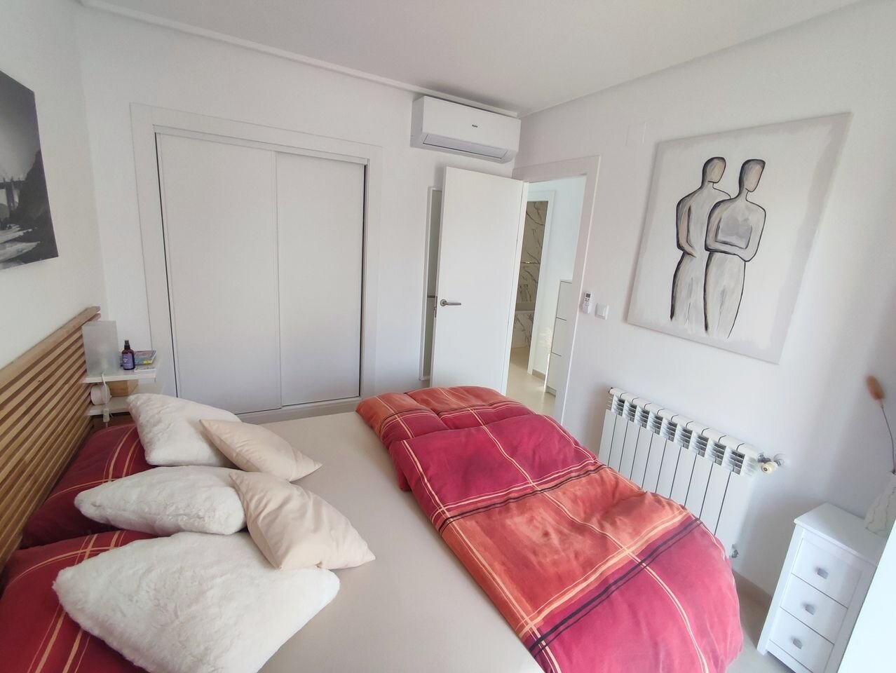 2-Bedroom Apartment in Sucina, Sucina - Image 21