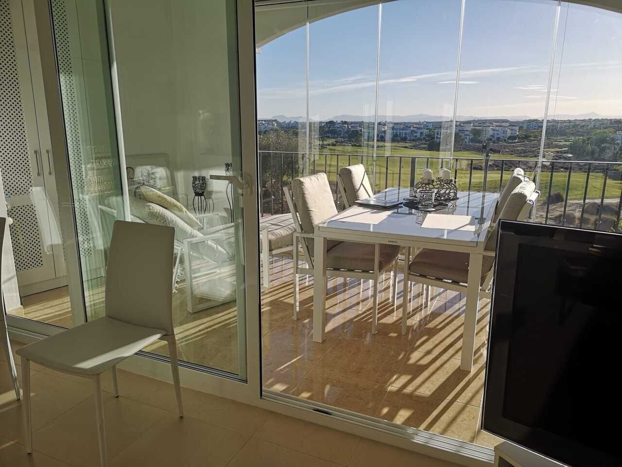 2-Bedroom Apartment in Sucina, Sucina - Image 24
