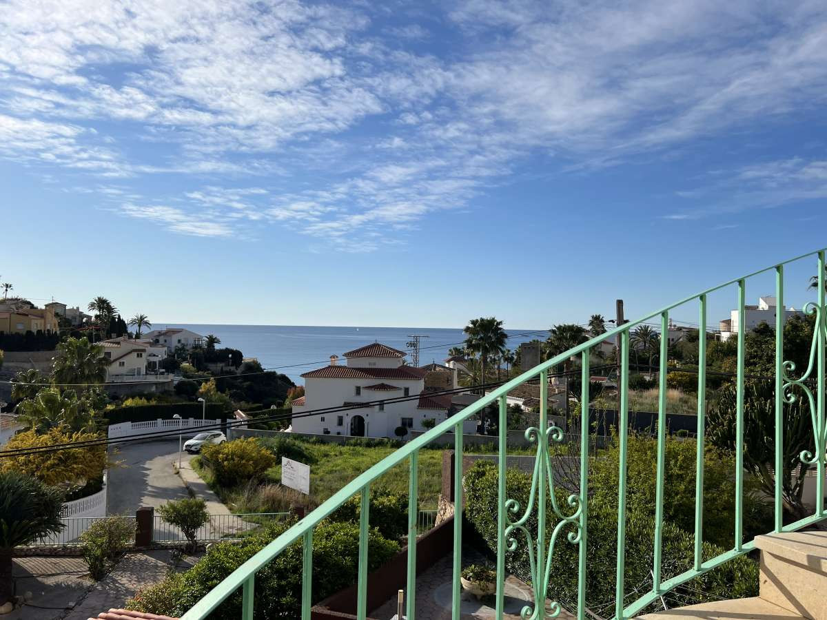 4-Bedroom Detached House in  Calpe | Sunny Casas - Costa ... - Image 24