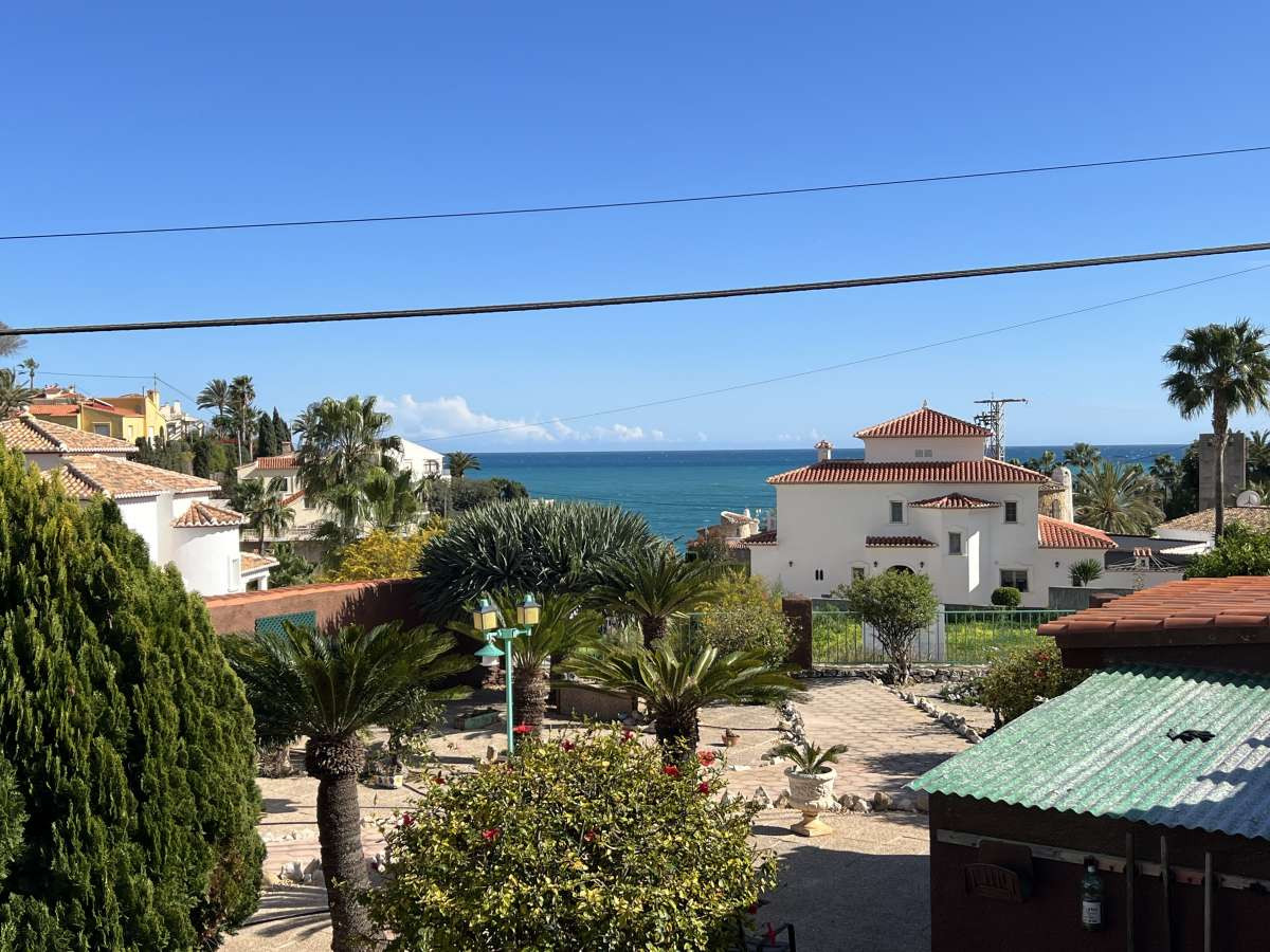 4-Bedroom Detached House in  Calpe | Sunny Casas - Costa ... - Image 5