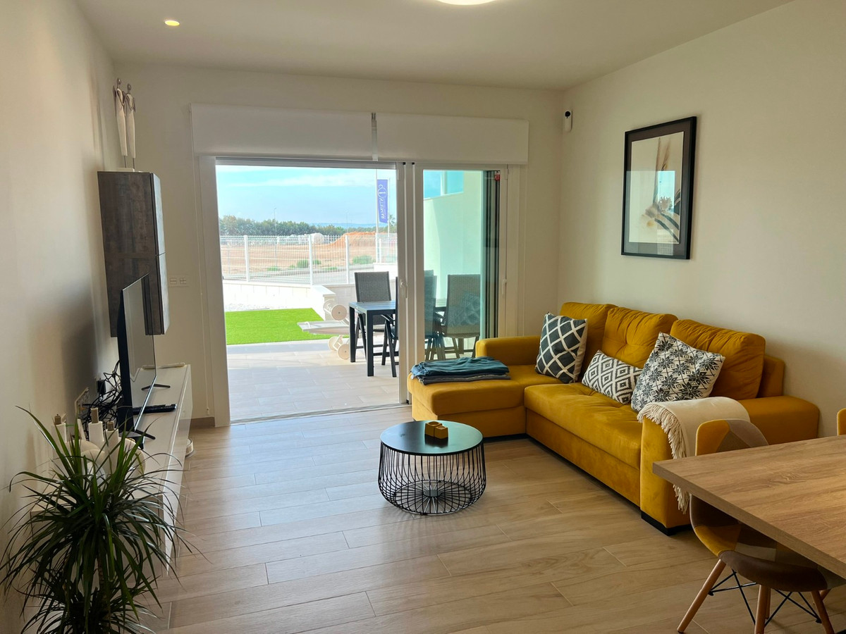 2-Bedroom Ground Floor Apartment in  Guardamar del Segura... - Image 4