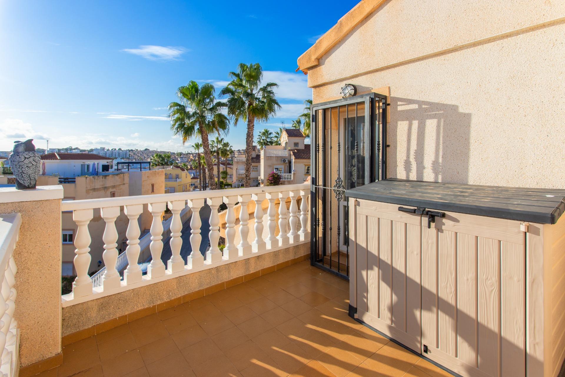 2-Bedroom Townhouse in Orihuela Costa - Image 32