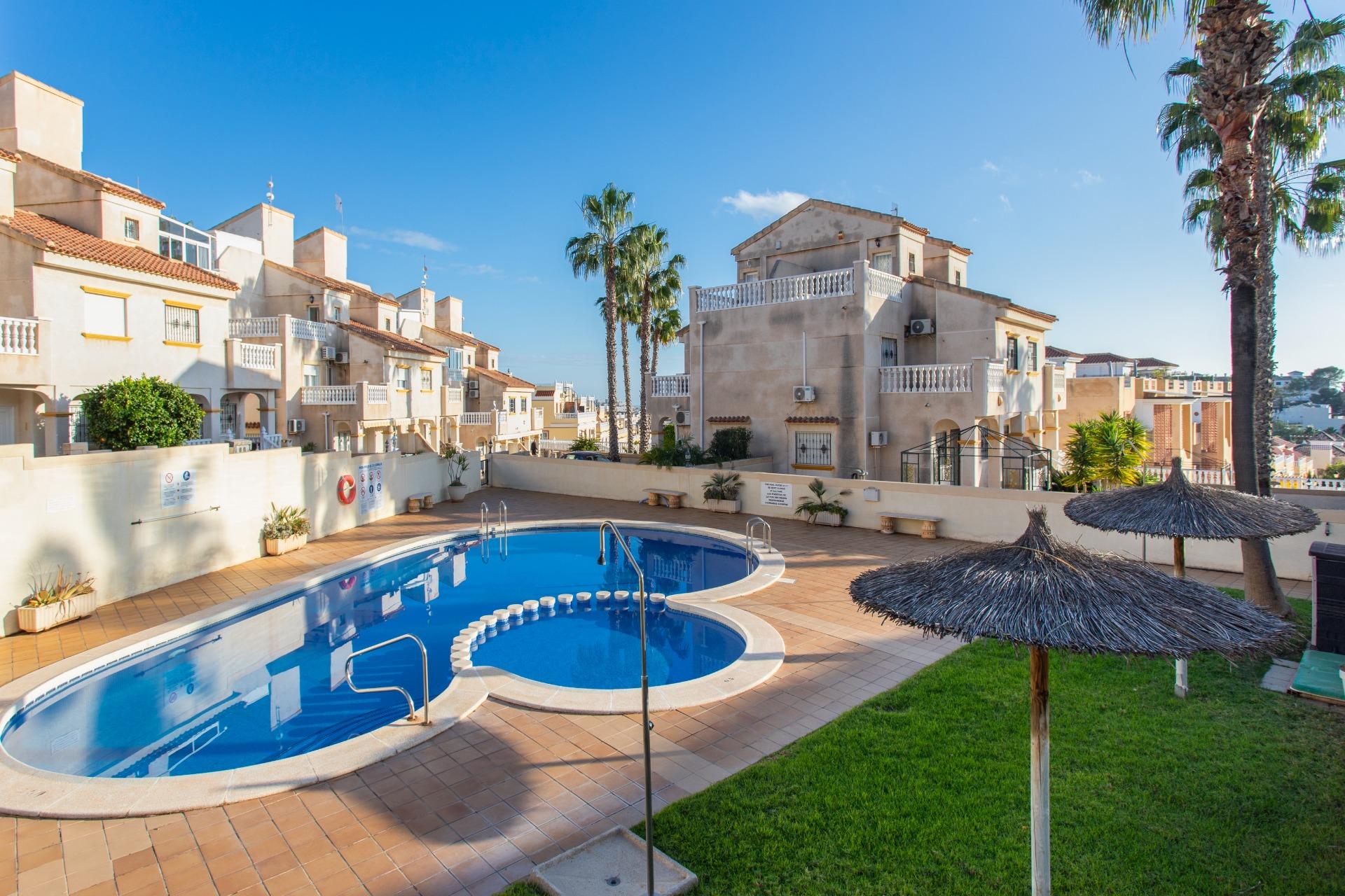 2-Bedroom Townhouse in Orihuela Costa - Image 42
