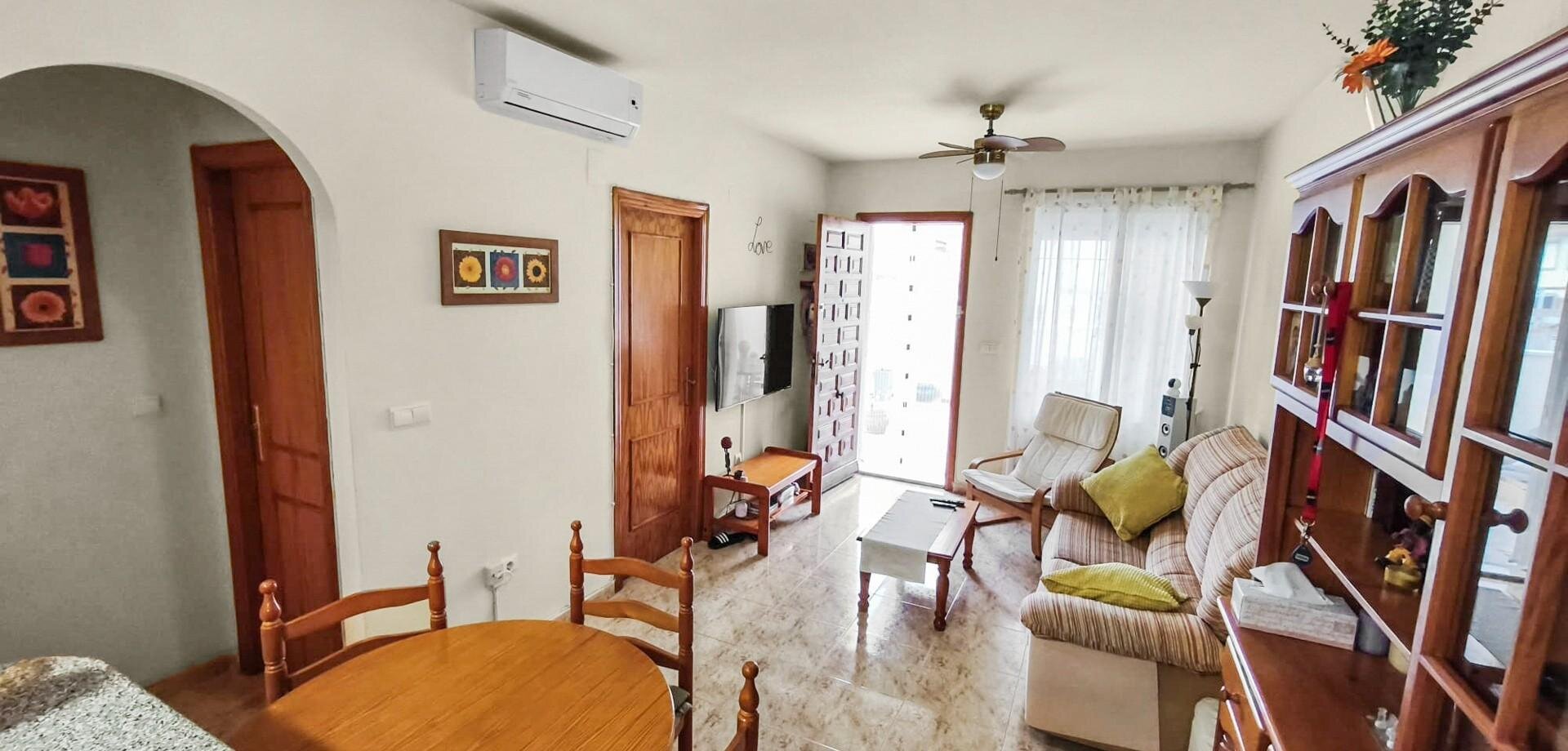 2-Bedroom Bungalow in Playa Flamenca, Orihuela Costa - Image 5