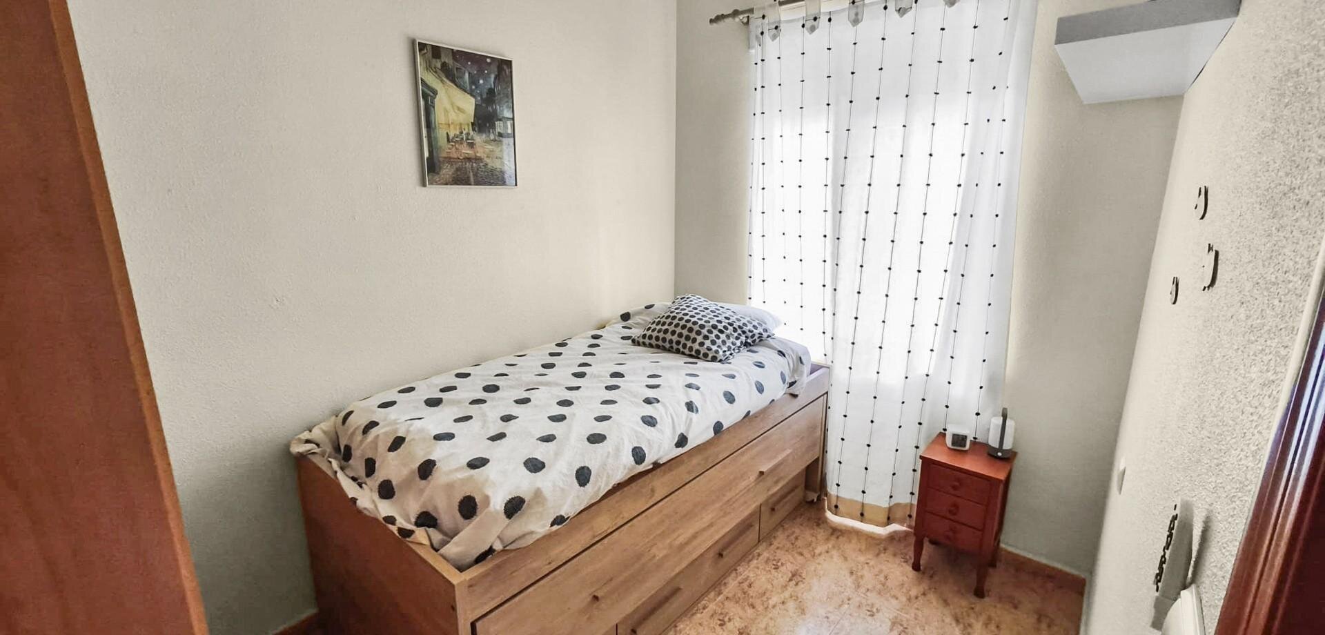 2-Bedroom Bungalow in Playa Flamenca, Orihuela Costa - Image 7