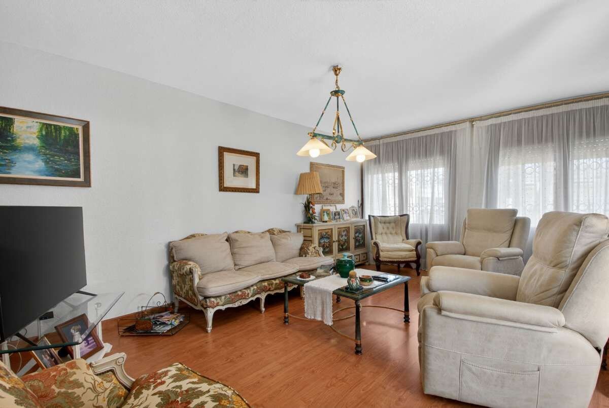 3-Bedroom Villa in Lo Pagán, San Pedro del Pinatar - Image 8