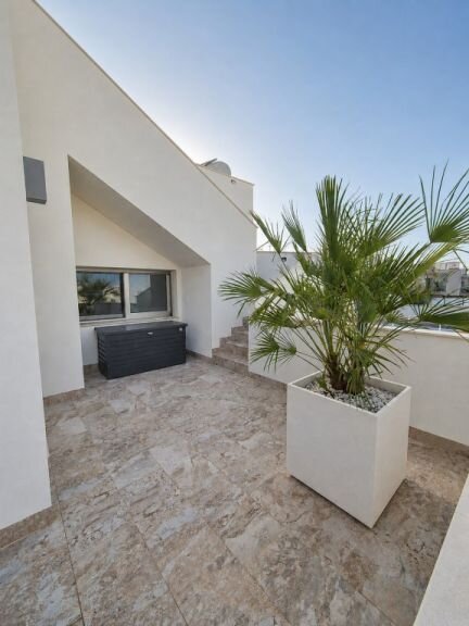 Villa met 3 Slaapkamers in San Miguel de Salinas - Image 17