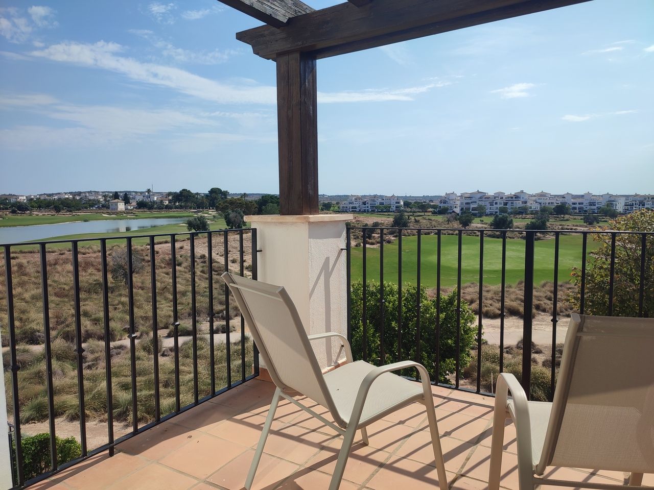 2-Bedroom Apartment in Sucina, Sucina - Image 10