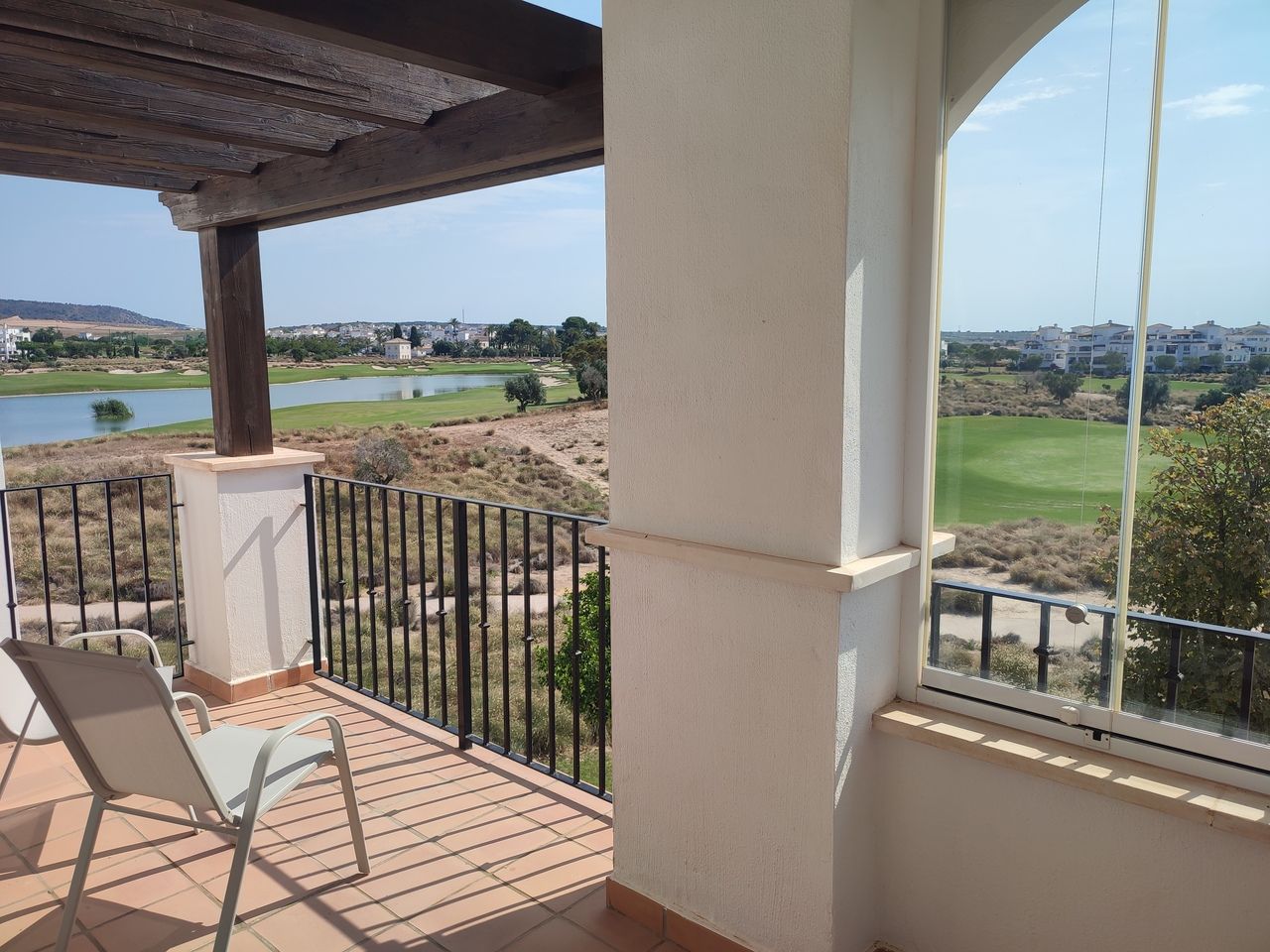 2-Bedroom Apartment in Sucina, Sucina - Image 11