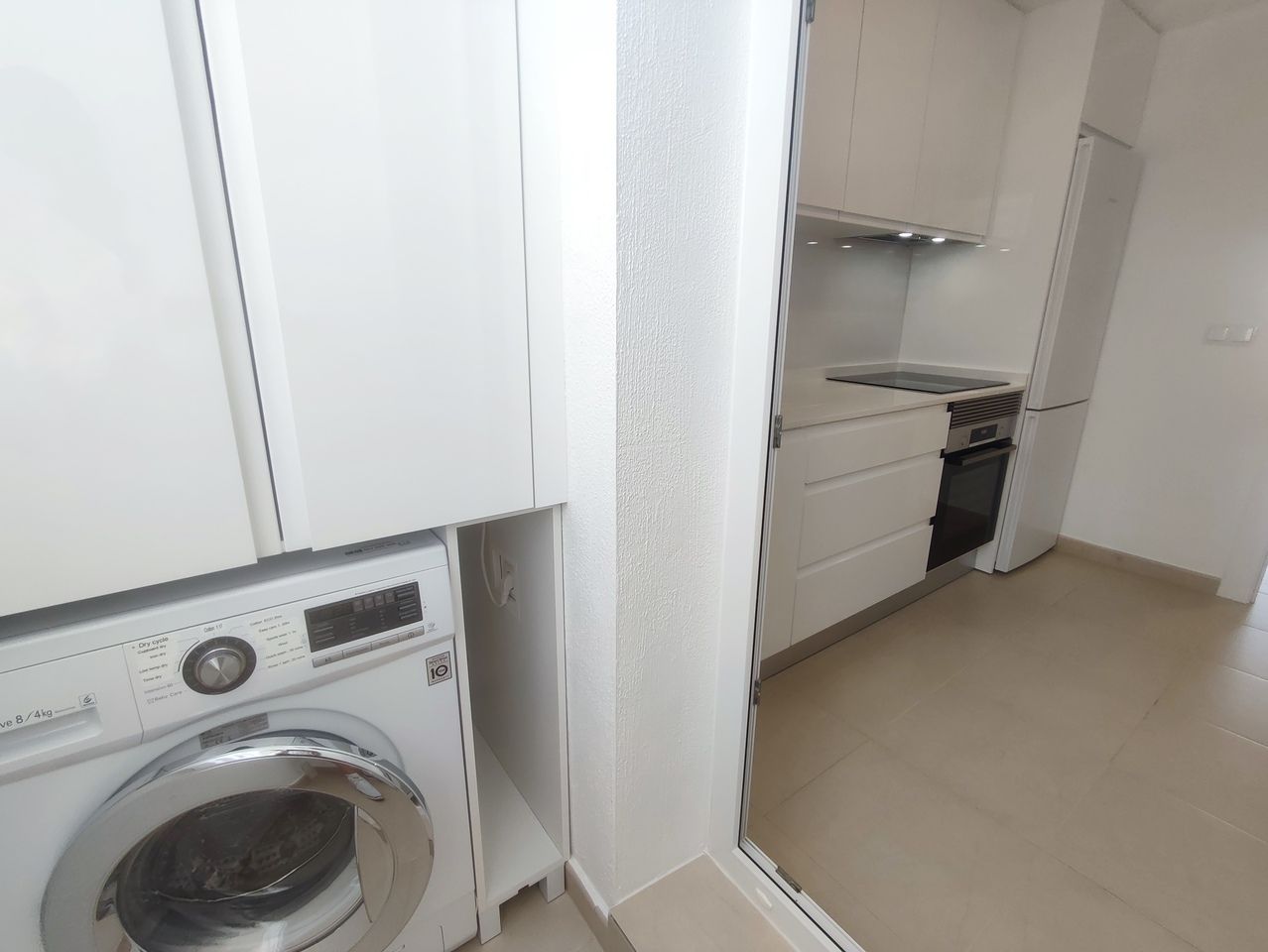 2-Bedroom Apartment in Sucina, Sucina - Image 19