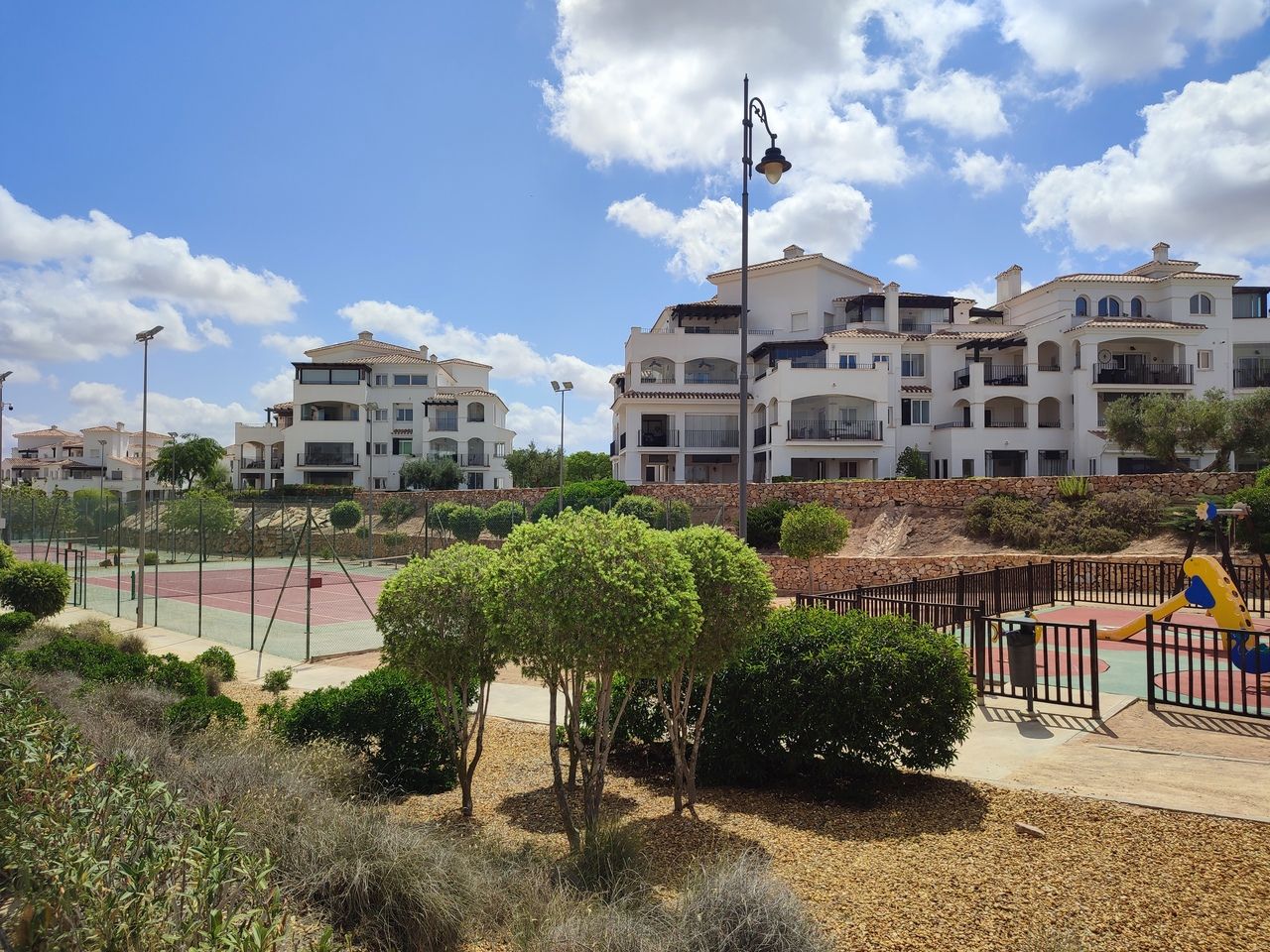 2-Bedroom Apartment in Sucina, Sucina - Image 37