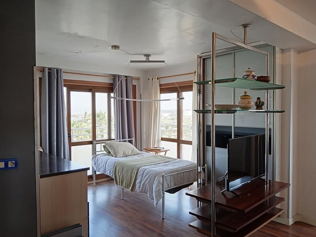 2-Bedroom Apartment in Centro, Torrevieja - Image 15