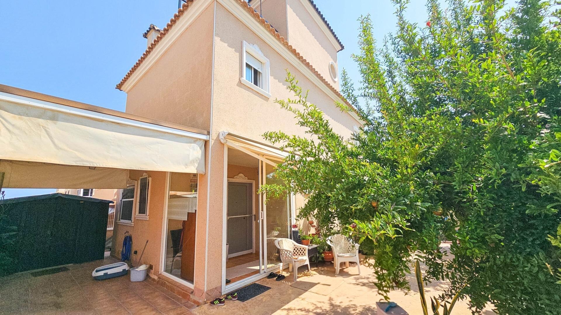 3-Bedroom Villa in La Zenia, Orihuela Costa - Image 1