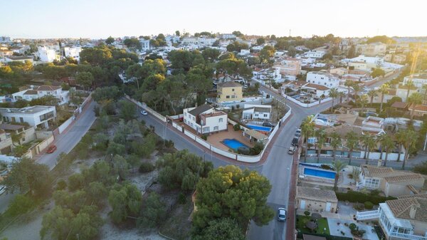 7-Bedroom Villa in Los Balcones - Los Altos del Edén, Torrevieja