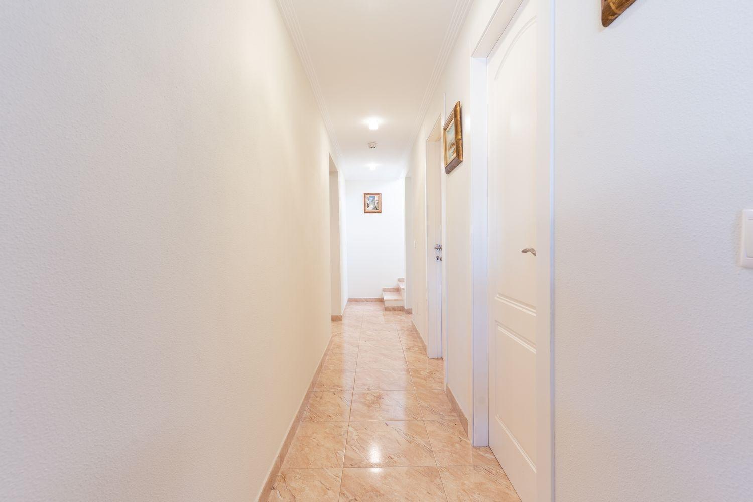 7-Bedroom Villa in Los Balcones - Los Altos del Edén, Torrevieja - Image 37