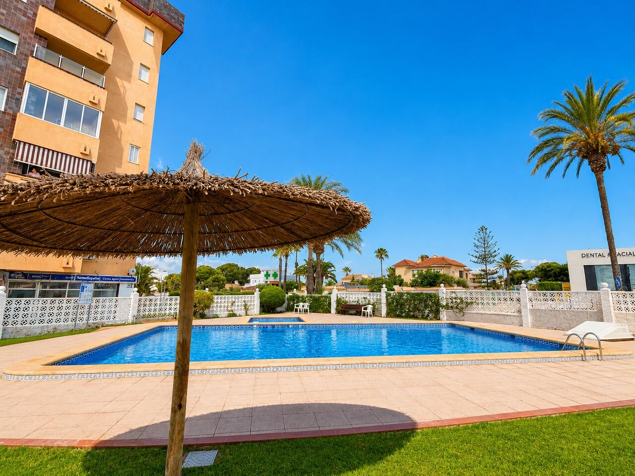 2-Bedroom Penthouse in La Zenia, Orihuela Costa - Image 19