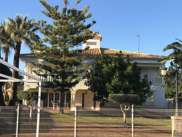 7-Zimmer Villa in Cabo Roig