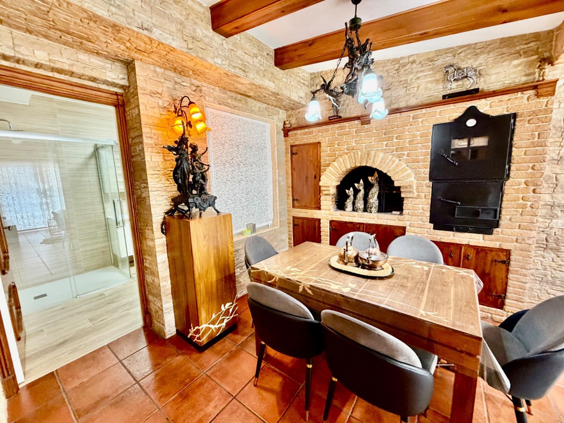 4-Bedroom House in La Zenia, Orihuela Costa - Image 13