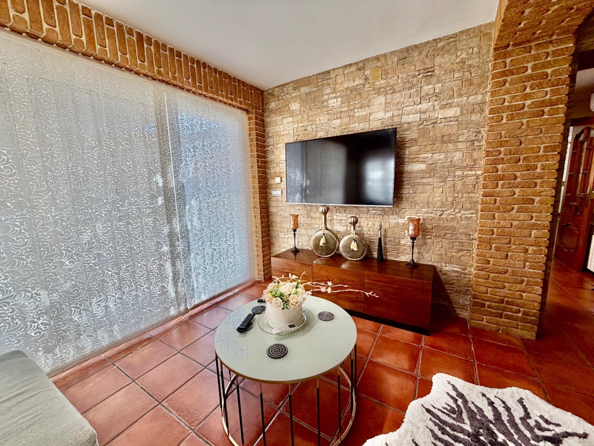 4-Bedroom House in La Zenia, Orihuela Costa - Image 16