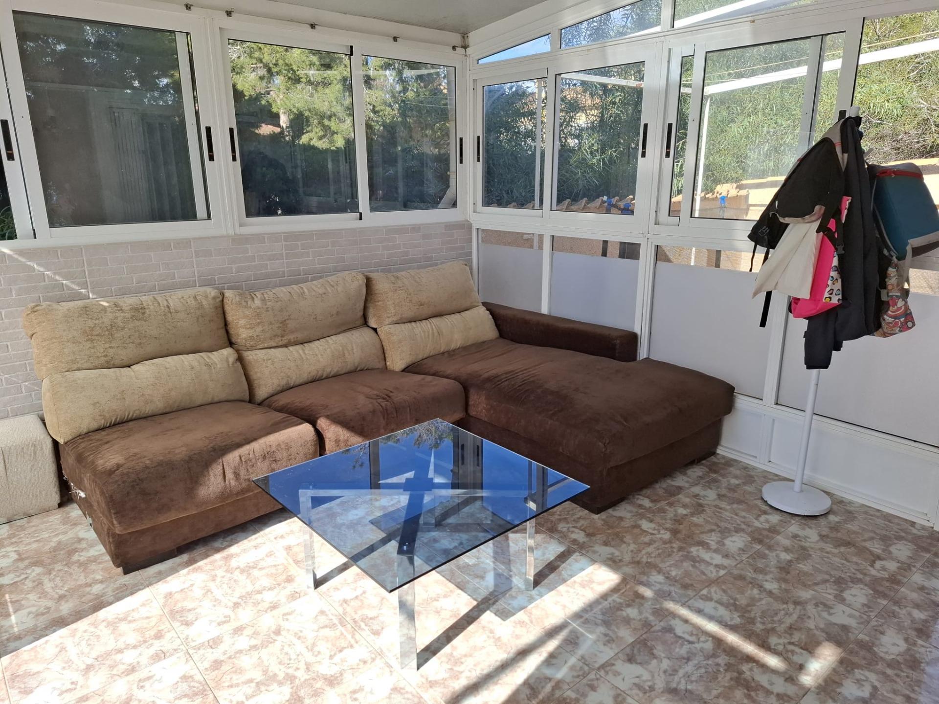 3-Bedroom House in Torrevieja - Image 17