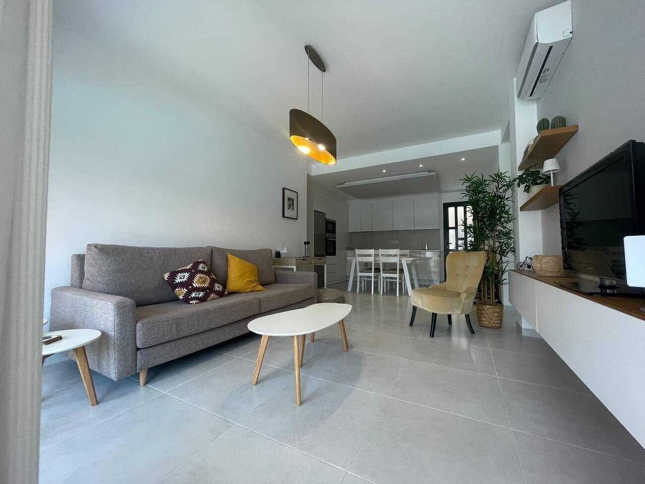 2-Bedroom Apartment in La Torre de la Horadada, Pilar de la Horadada - Image 8