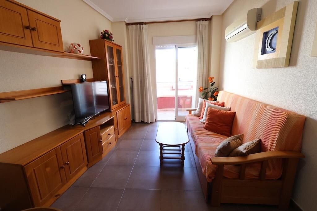 1-Bedroom Apartment in Torrevieja, Torrevieja - Image 2