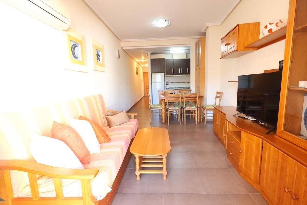 1-Bedroom Apartment in Torrevieja, Torrevieja - Image 5