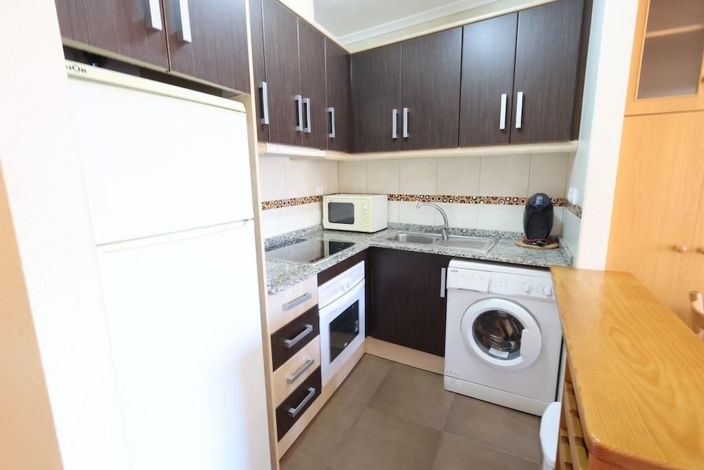 1-Bedroom Apartment in Torrevieja, Torrevieja - Image 6