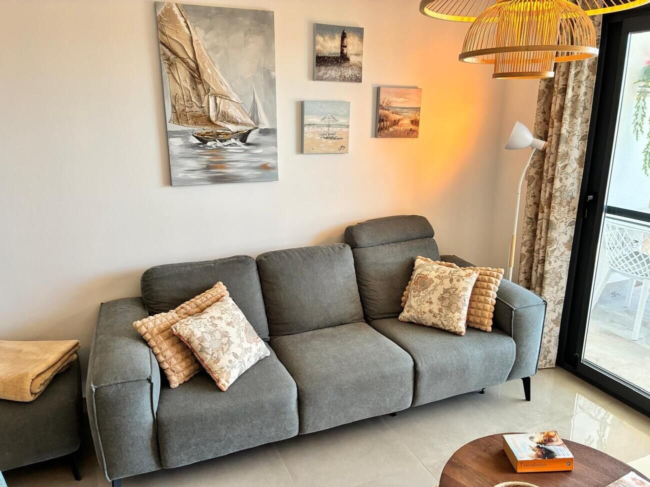 2-Bedroom Apartment in Pilar de la Horadada - Image 32