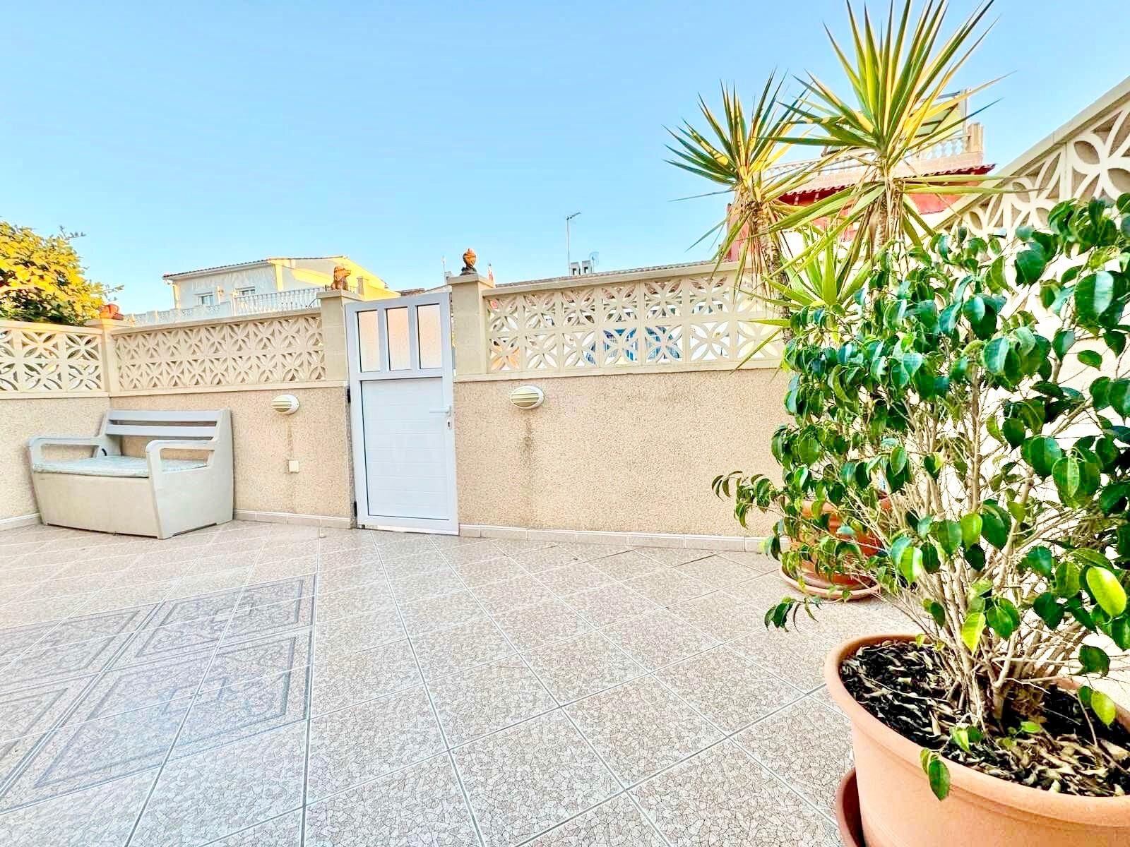 3-Bedroom House in La Siesta - El Salado - Torreta, Torrevieja - Image 12