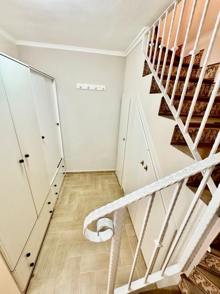 3-Bedroom House in La Siesta - El Salado - Torreta, Torrevieja - Image 2