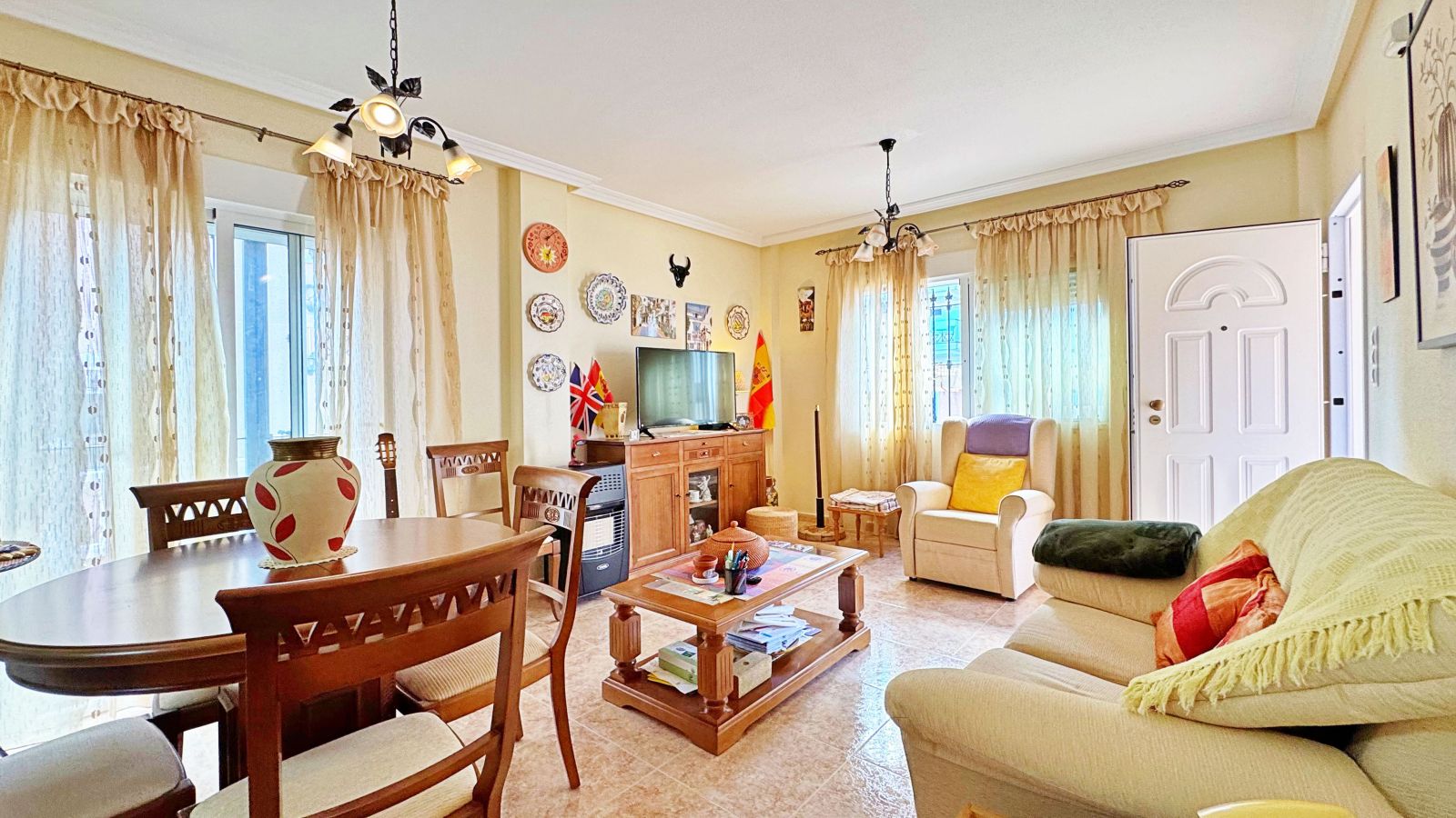 3-Bedroom House in Los Dolses, Orihuela Costa - Image 14