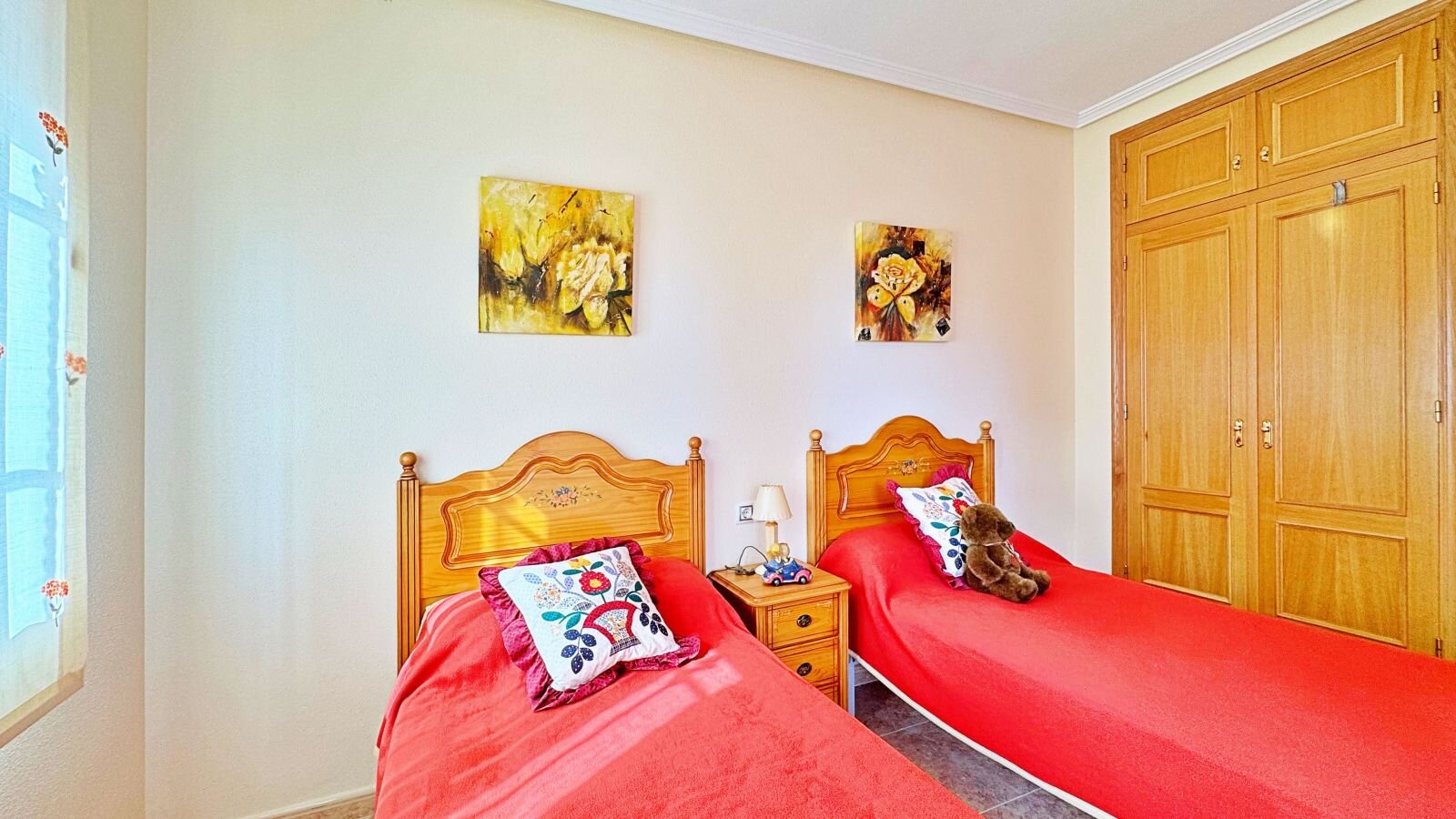 3-Bedroom House in Los Dolses, Orihuela Costa - Image 25