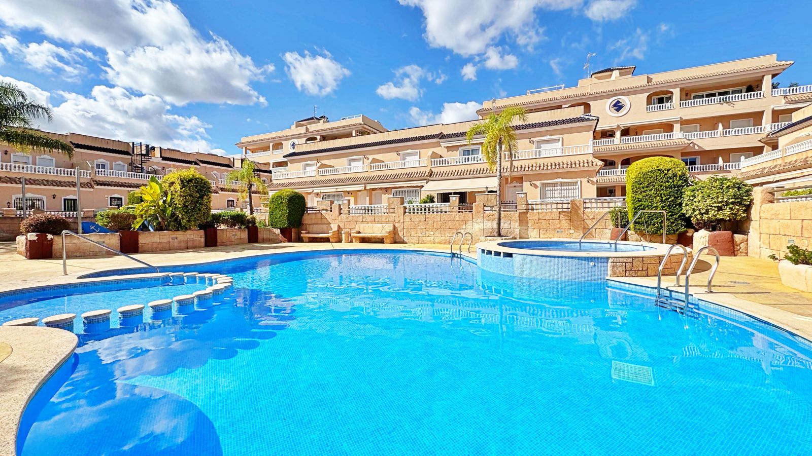 3-Bedroom House in Los Dolses, Orihuela Costa - Image 38
